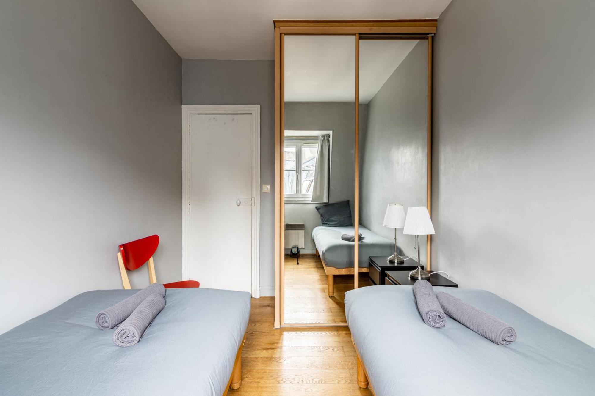 Luxurious 2 Bedroom Tour Eiffel Bourdonnais Free Netflix Paris Dış mekan fotoğraf